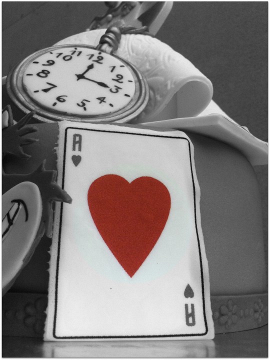 Tarta fondant Alicia en el pais de las maravillas