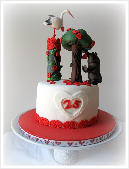 Tarta Madrid con oso y madroño