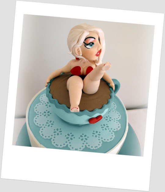 modelo de fondant de muñeca