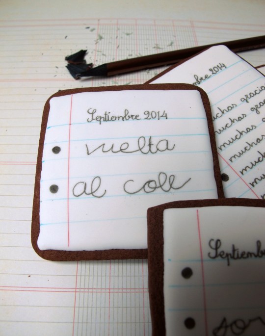 Galletas decoradas cuaderno pintadas vuelta al cole